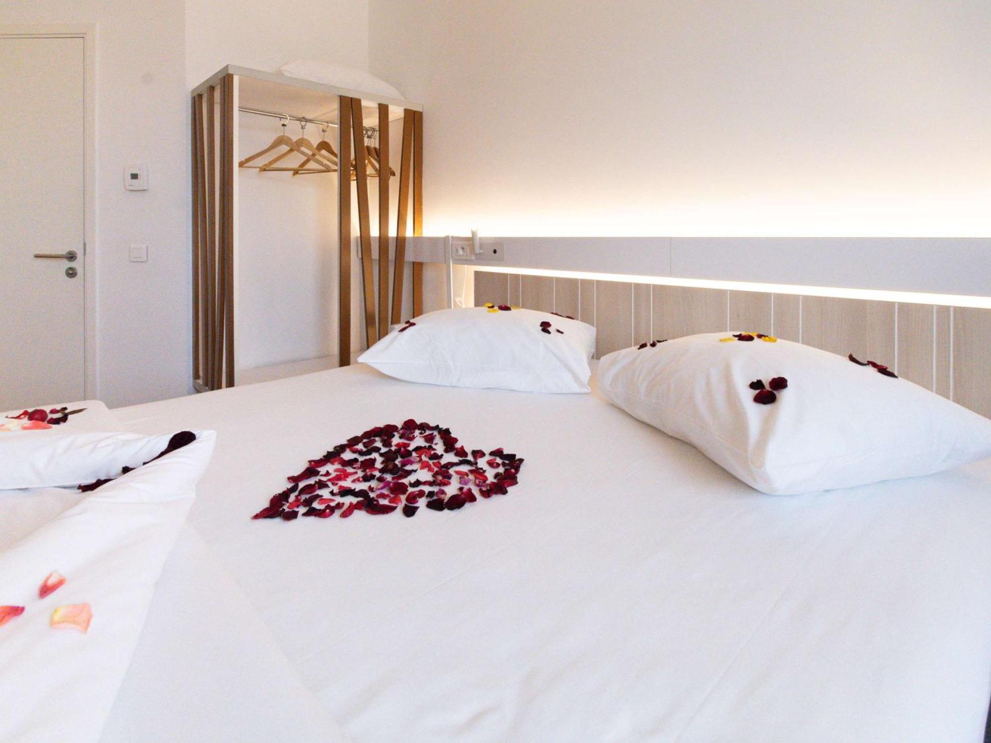 Ibis Abdelmoumen Casa Centre Otel Kazablanka Dış mekan fotoğraf